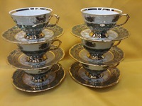 Set of teacups & saucers 402-135-929